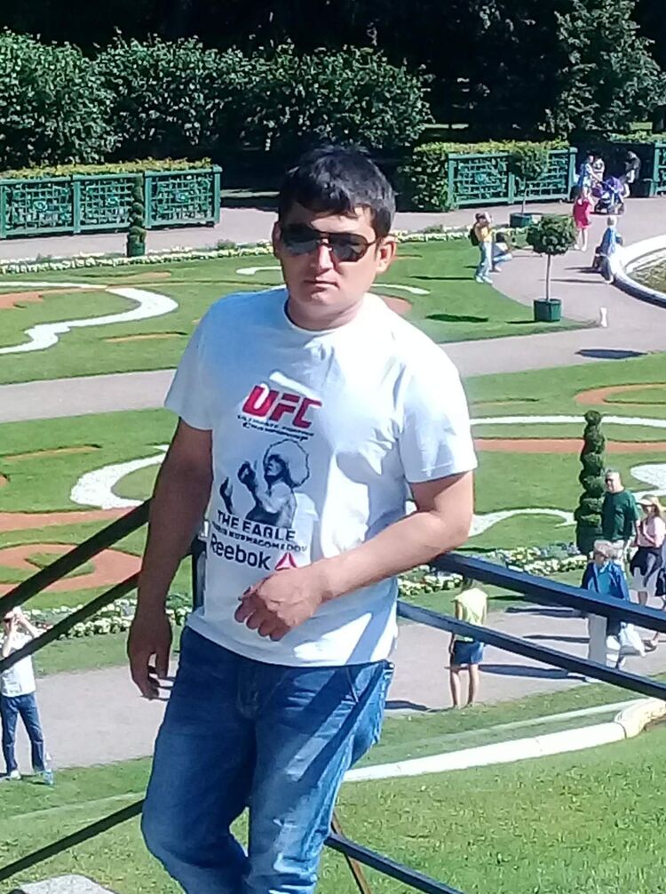  48082837  Alisher, 34 ,    
