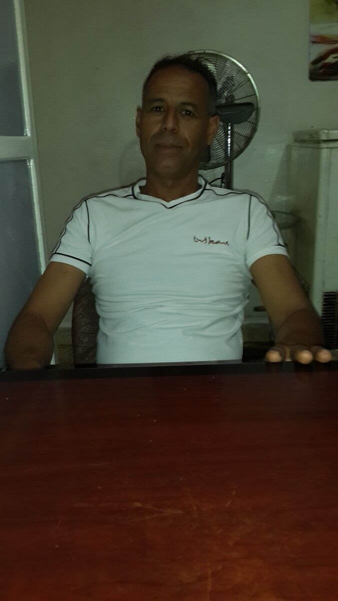  16169727  Abdou, 56 ,    Algiers