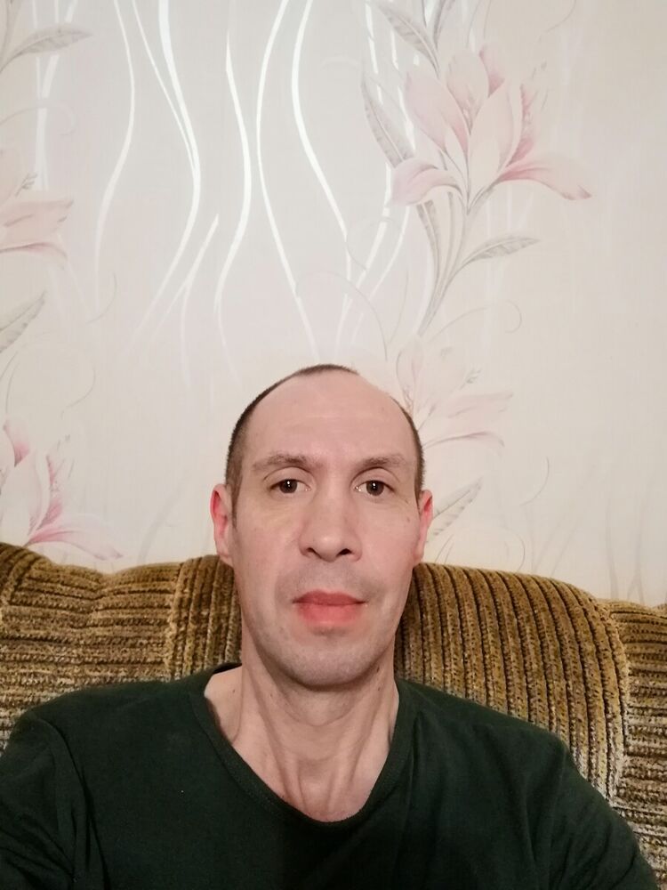  22107277  , 49 ,    
