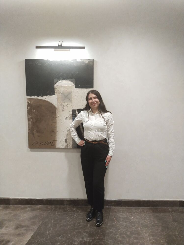  53018657  Mariya, 29 ,    