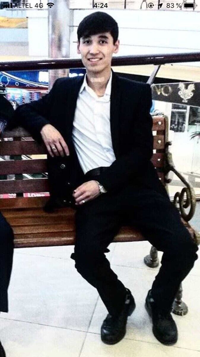  20810837  Nurlan, 28 ,    