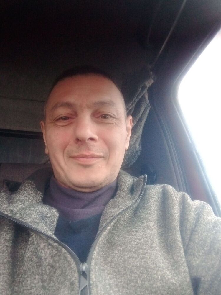  41755257  , 44 ,    