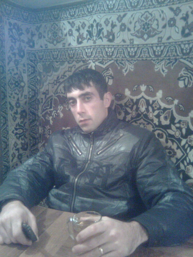  6529487  Armen, 39 ,    