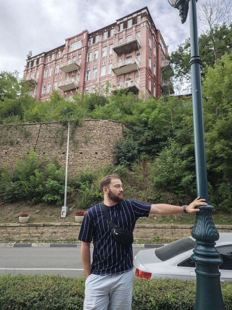  53940407  Edgar, 24 ,    