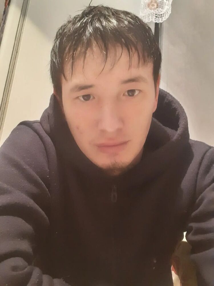  47573987  , 37 ,    