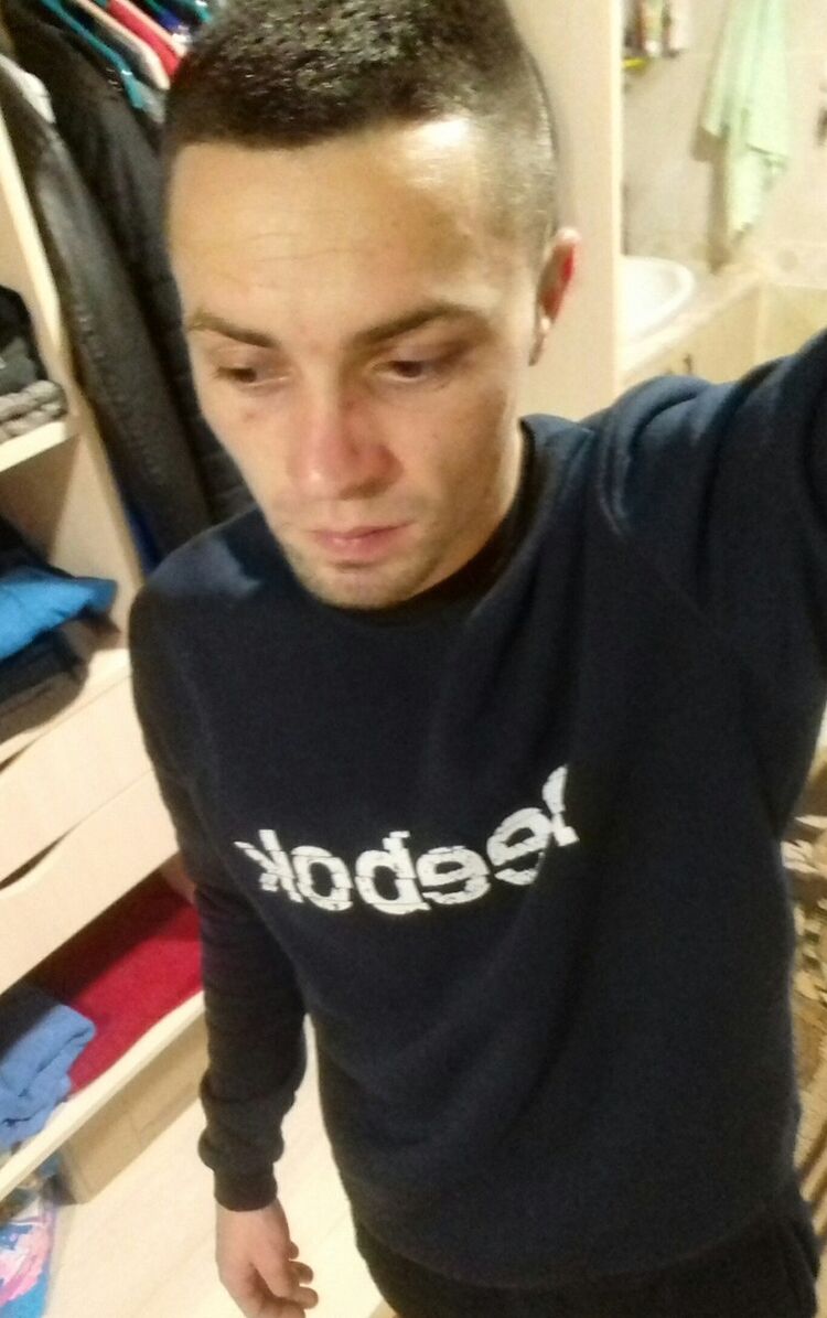  15558407  , 31 ,    
