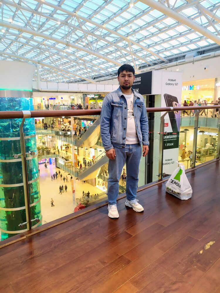  26807687  Abror, 27 ,    