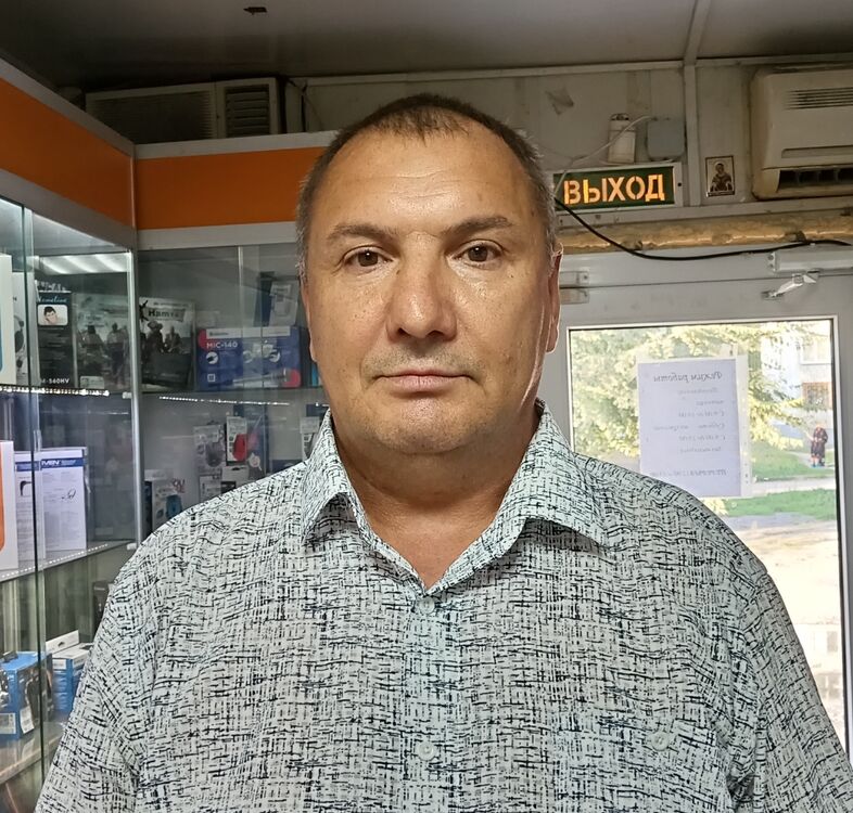  ,   Sergey, 60 ,   ,   , c 