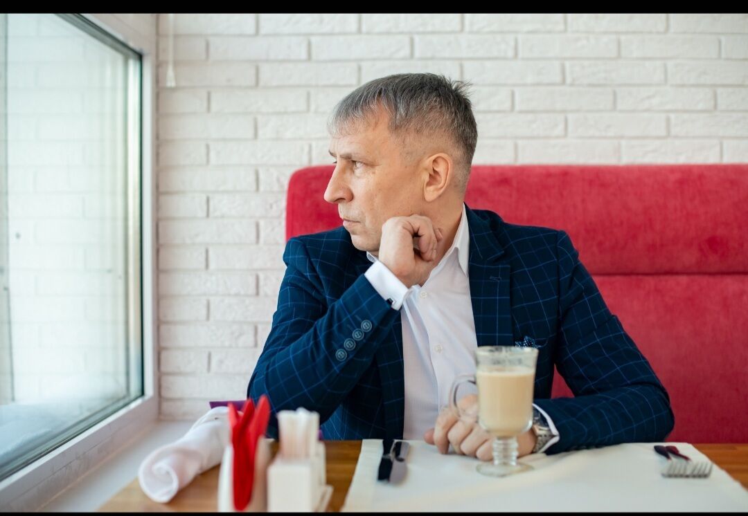  45993137  Valeriy, 54 ,    