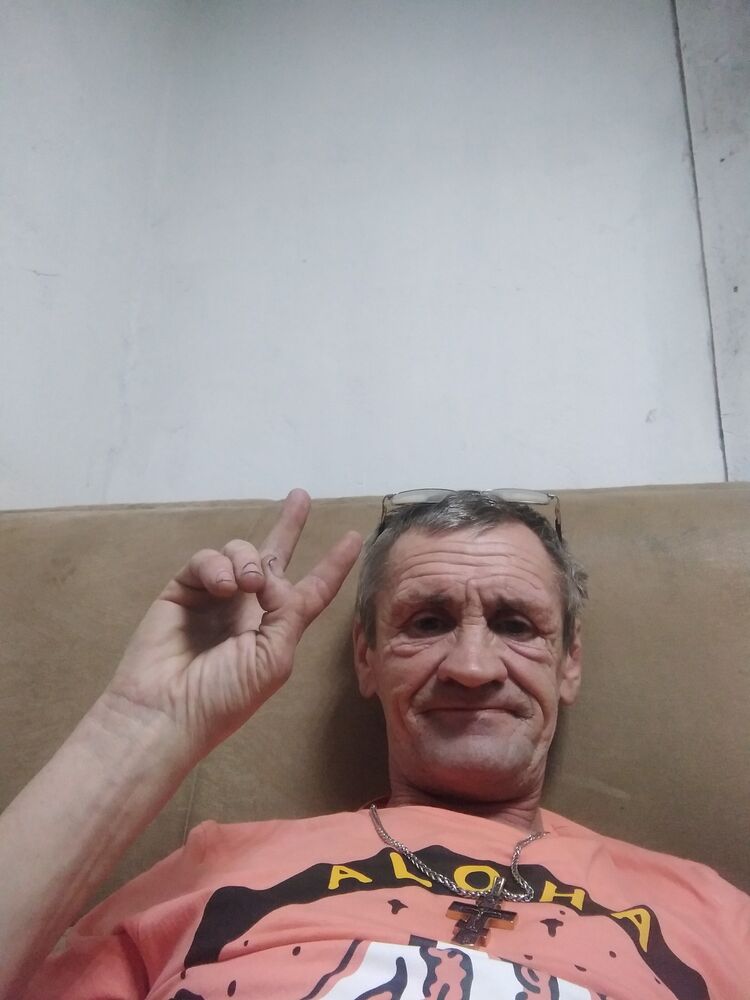  48107757  , 53 ,    -