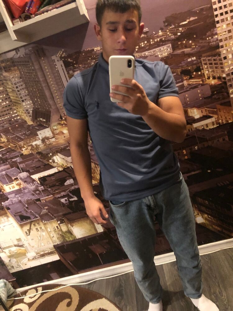  42092167  Kirill, 21 ,    -