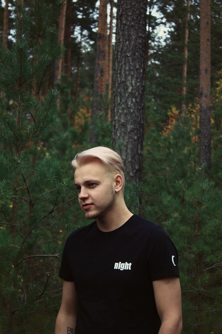  ,   , 28 ,   