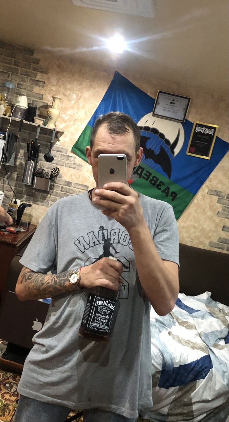  49636757  , 38 ,    