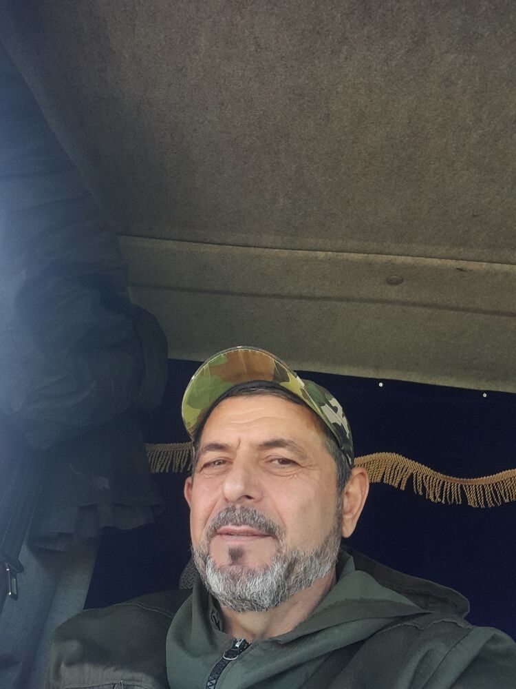  49683927  , 49 ,    