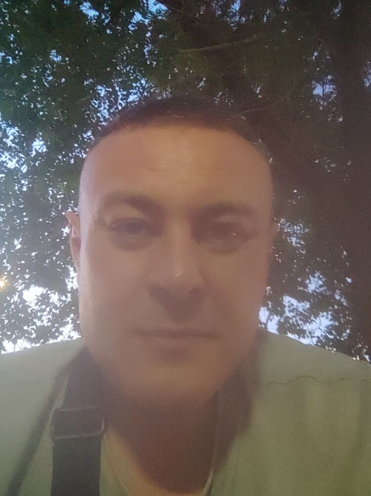  52561417  Vasilii, 32 ,    