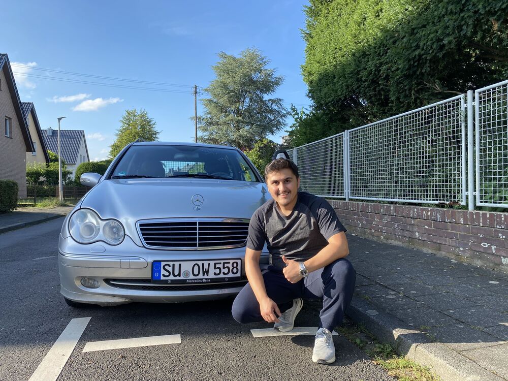  38519327  Chingiz, 28 ,    Ahaus