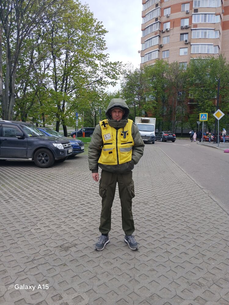  54016007  Vadik, 30 ,    