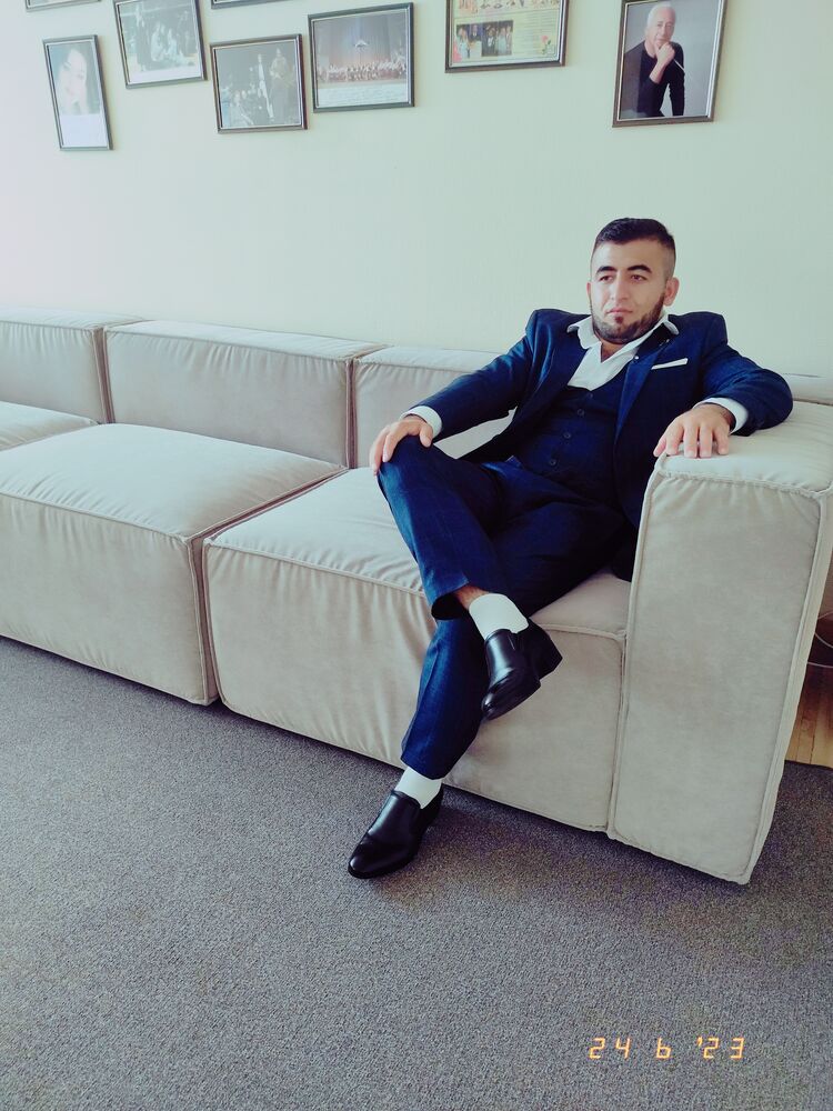  ,   Magomed, 33 ,   ,   , c , 