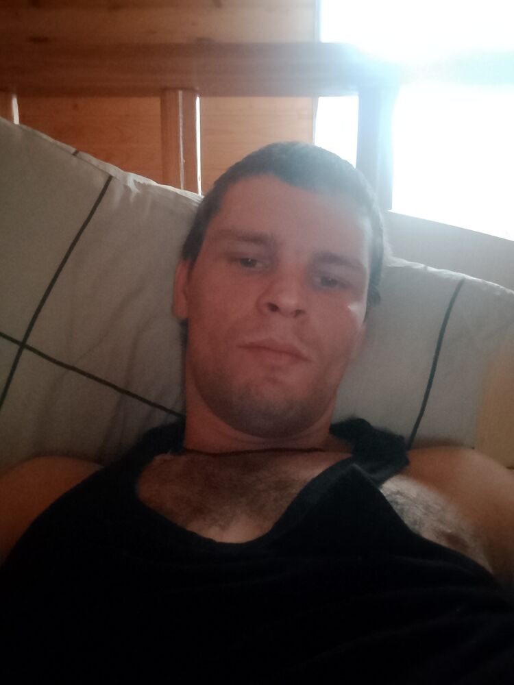  46958327  , 29 ,    