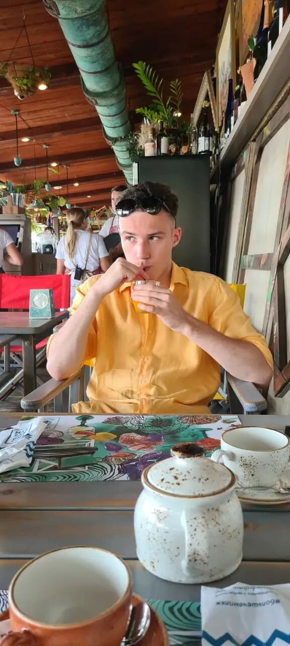  27484207  Danya, 23 ,    