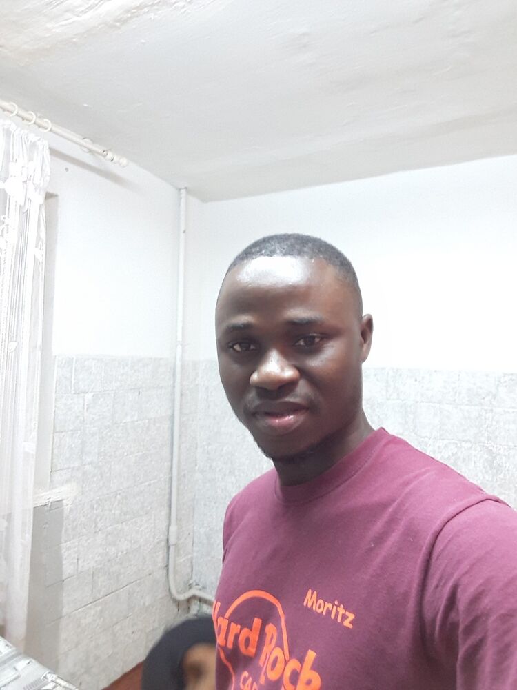  19387137  Soumah, 33 ,    