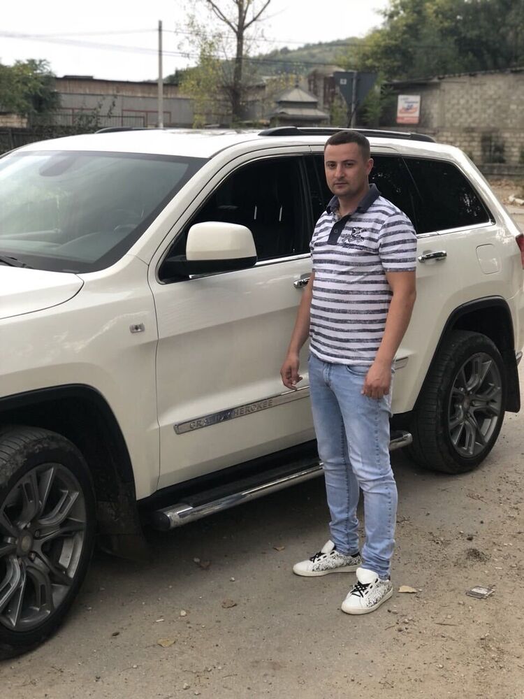  ,   Djioni, 34 ,   ,   
