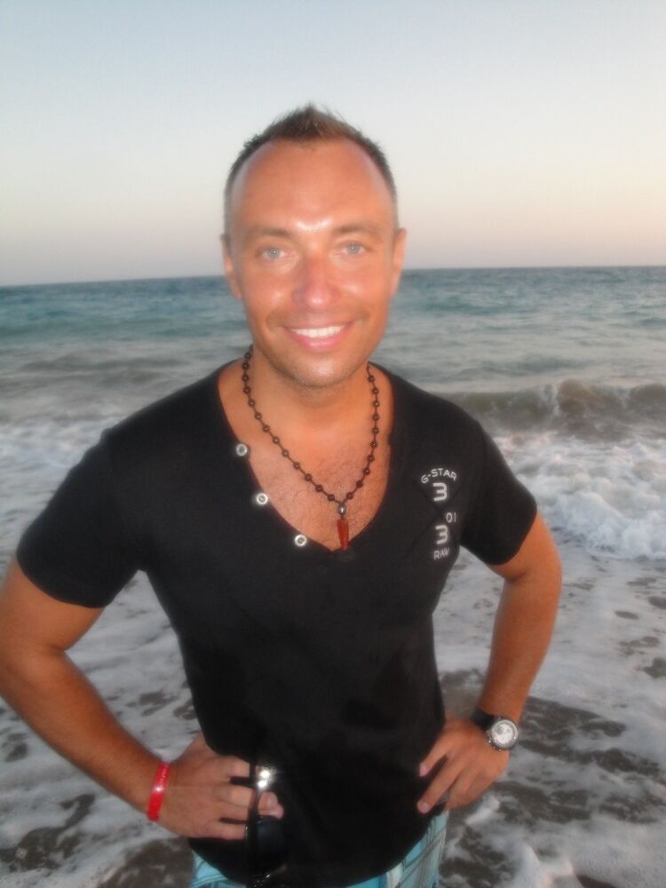  ,   Andrew, 42 ,   