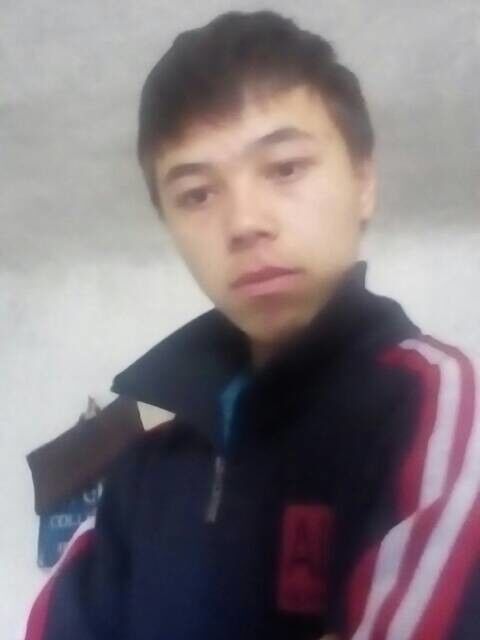  18566837  , 25 ,    -