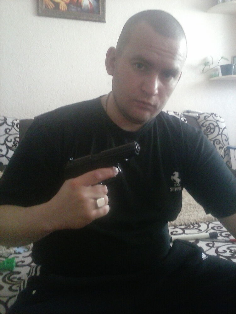  8773367  , 37 ,    