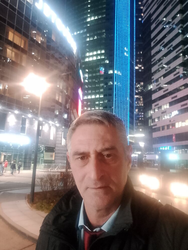  50488437  Ruslan, 49 ,    