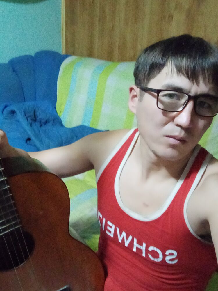  33283847  , 37 ,    