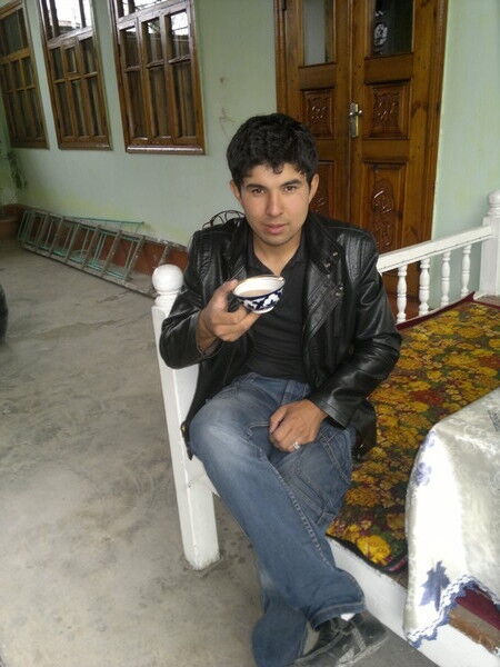 ,   BekzodBek, 34 ,   