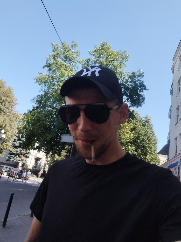  46174347  , 25 ,    