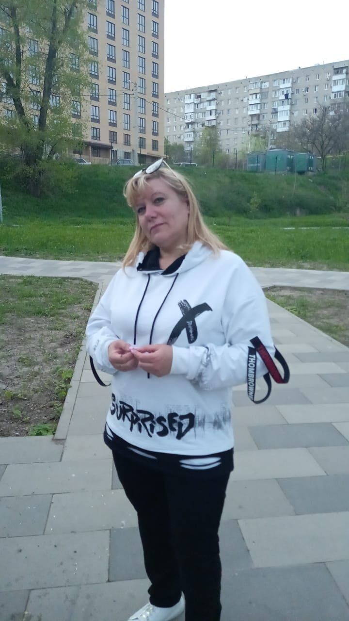  38889207  , 53 ,    