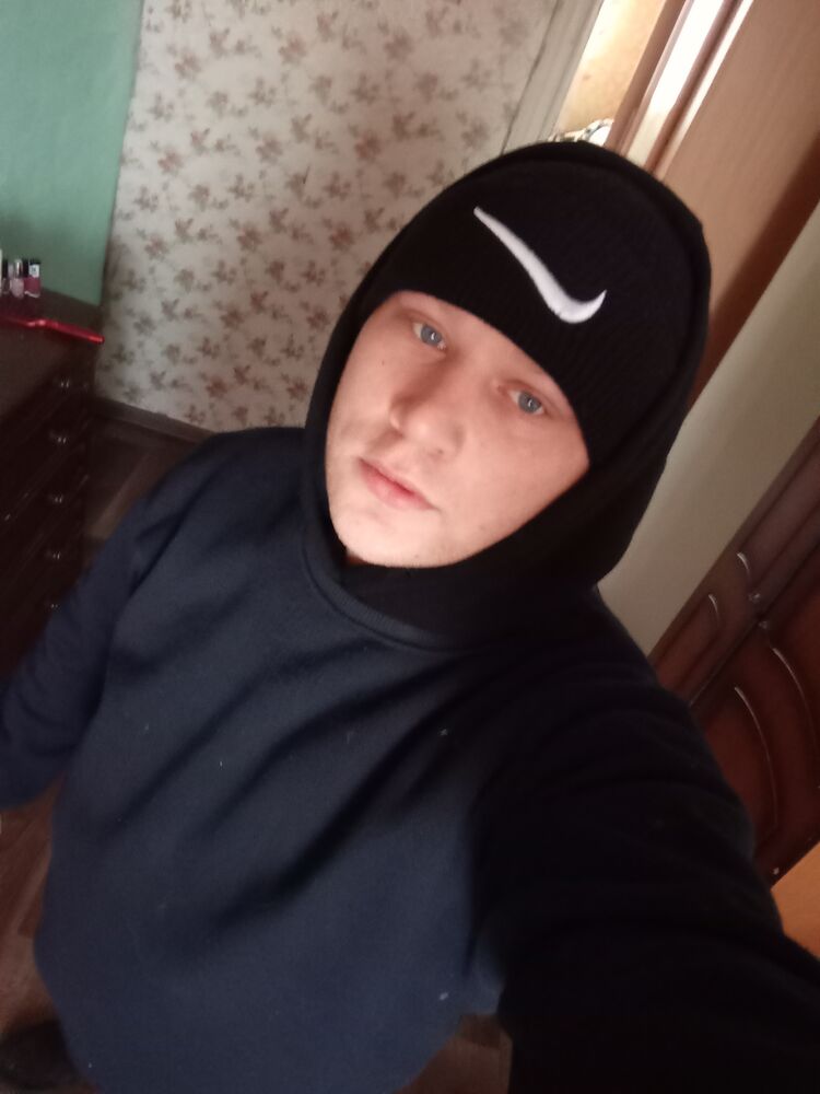  41345017  Andrey, 27 ,    
