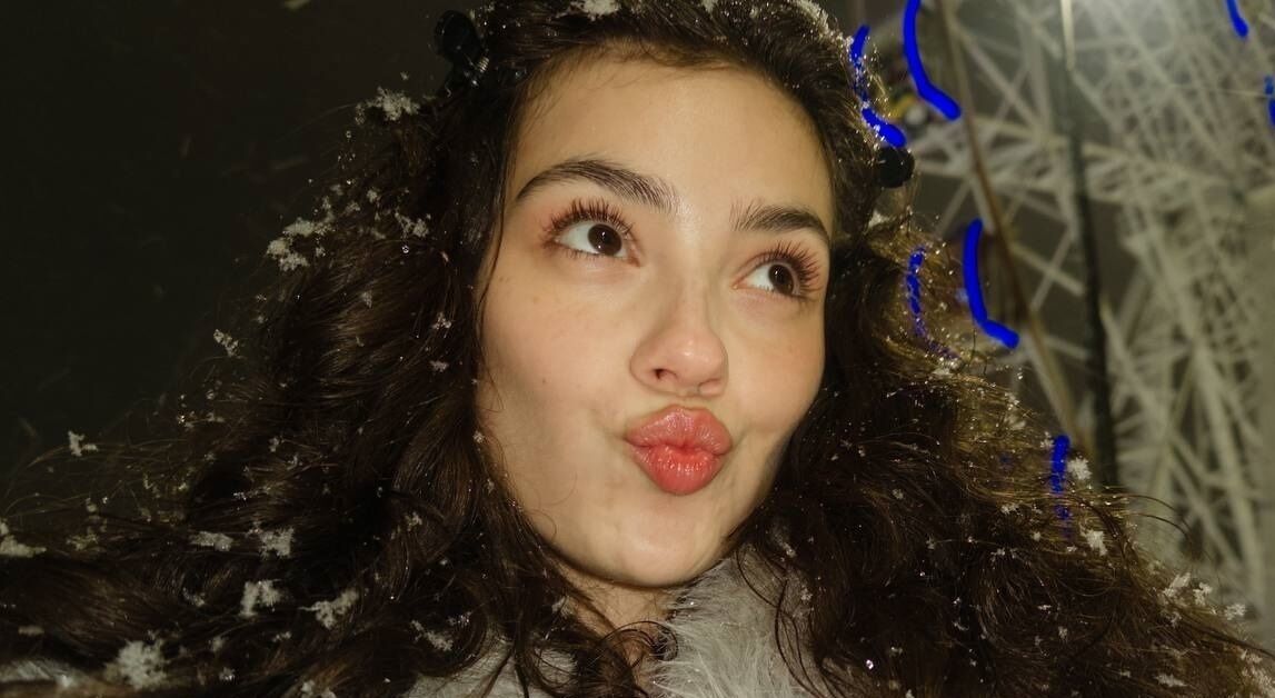  -,   , 24 ,   ,   