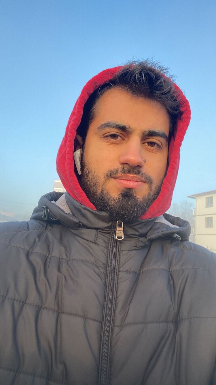  ,   Burak, 24 ,   ,   