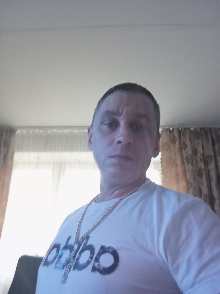  47902427  , 44 ,    