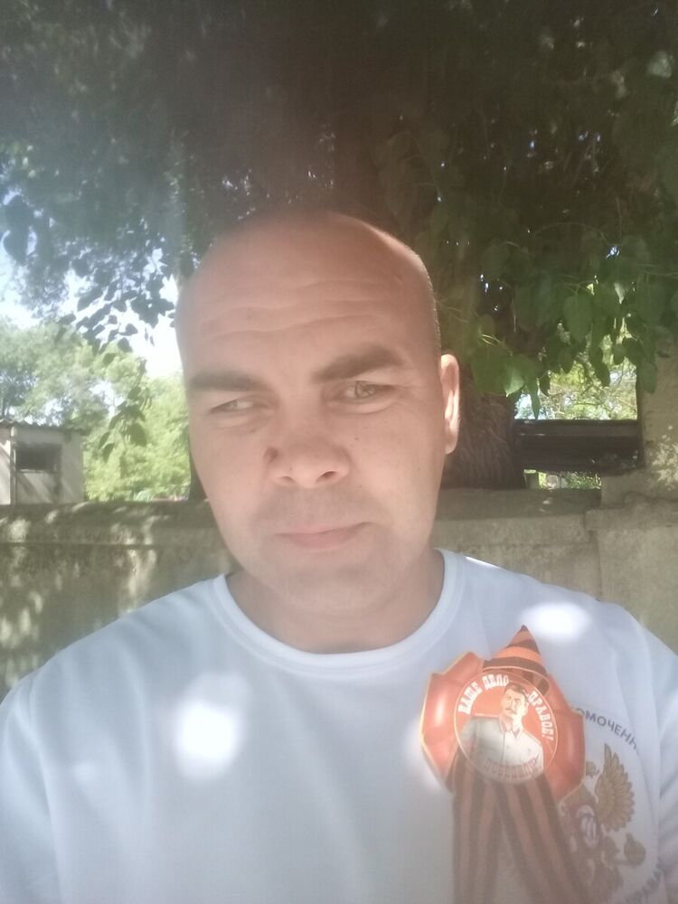  21033957  , 44 ,    