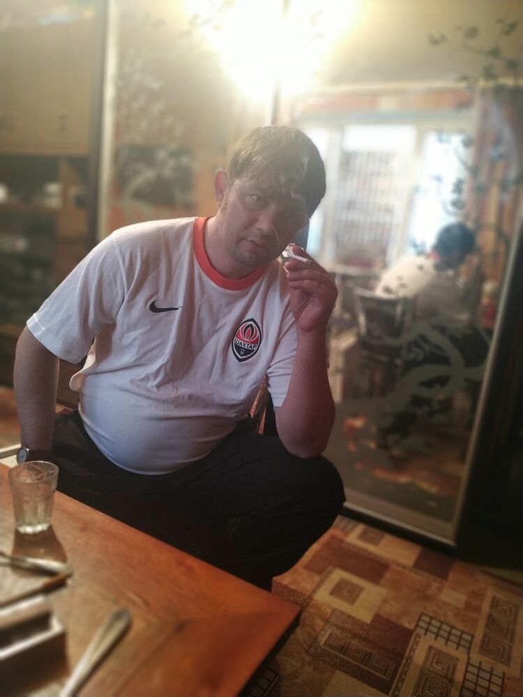  48794477  Igor, 42 ,    