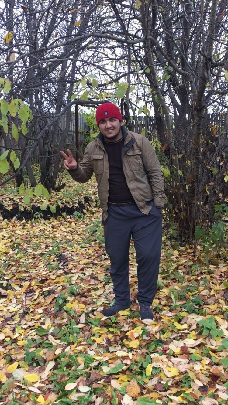  ,   Erik, 29 ,   ,   