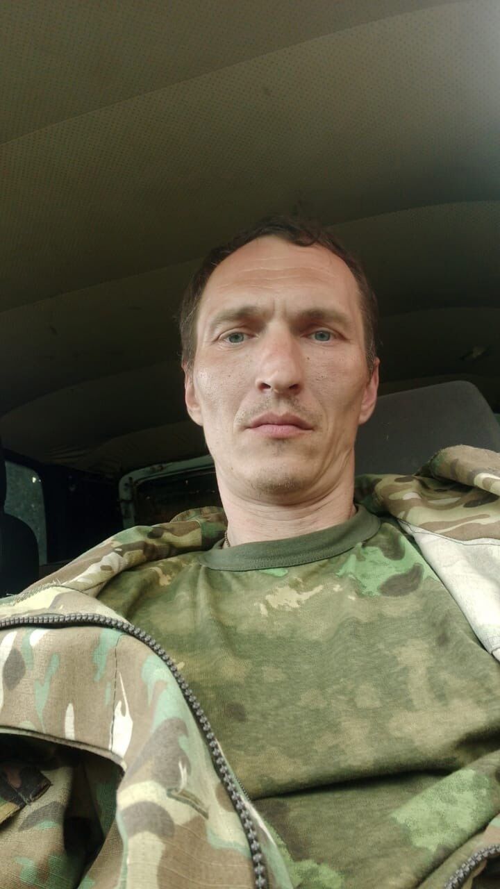  43049647  , 34 ,    