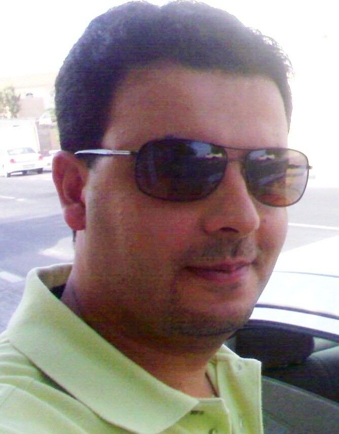  6011537  Dedo, 47 ,    