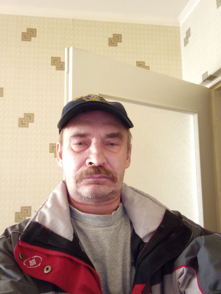  40327027  Vadim, 62 ,    