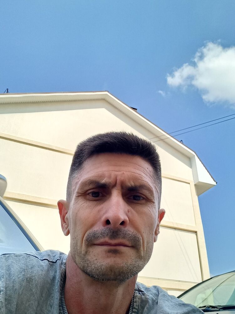  26884777  , 51 ,    
