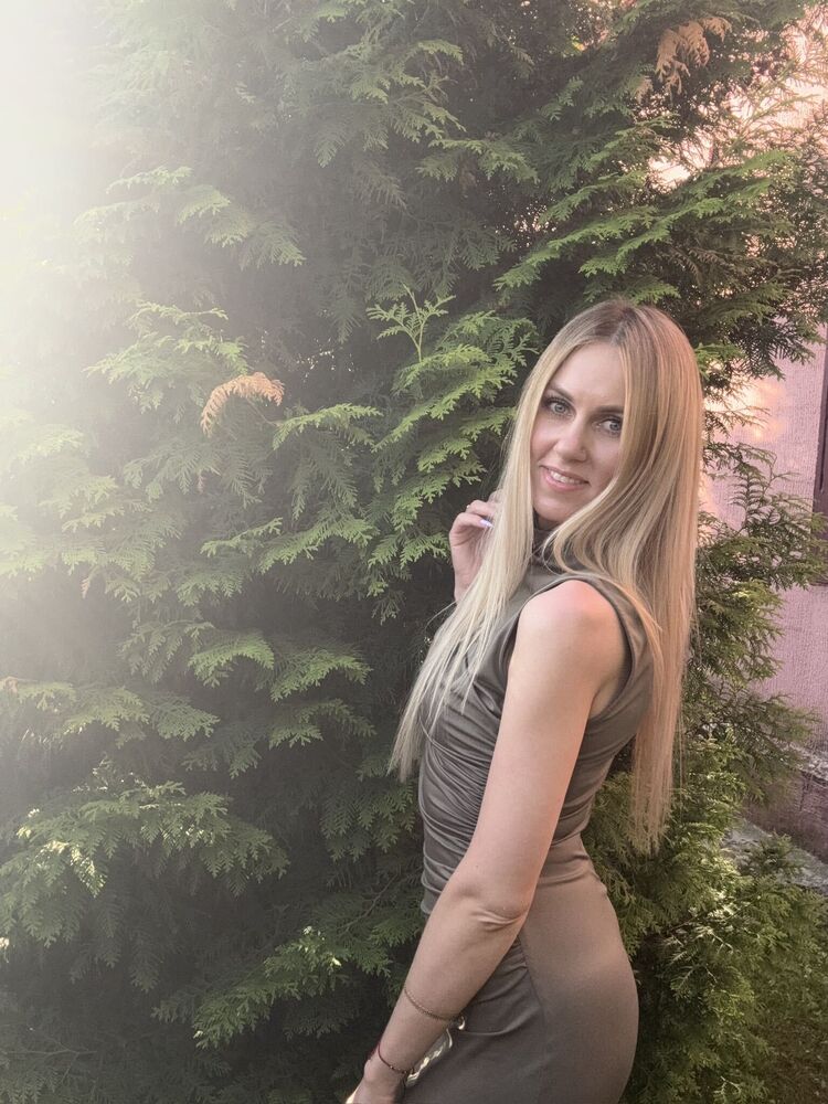  54473807  Viktoria, 33 ,    