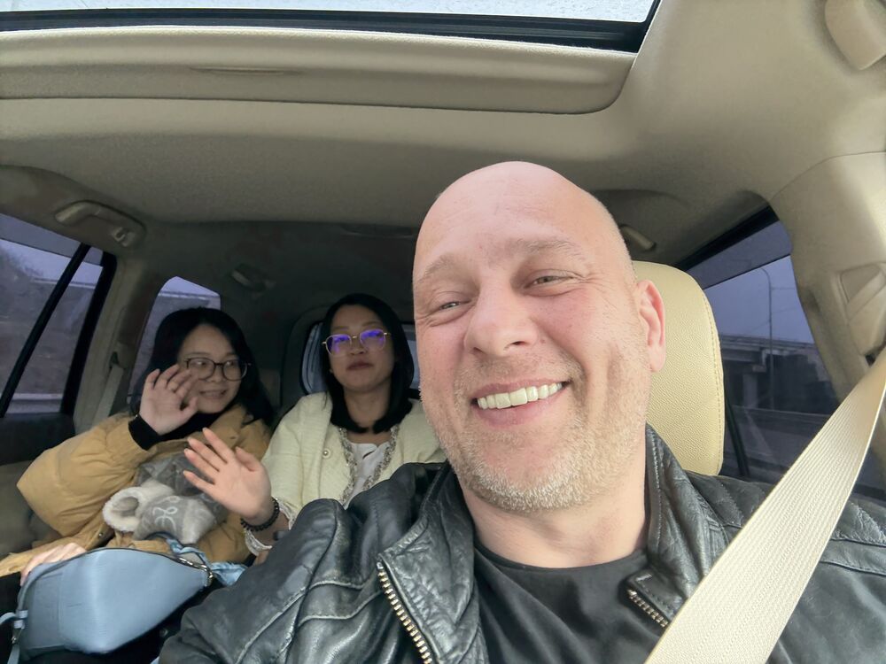  53457667  SERG, 39 ,    