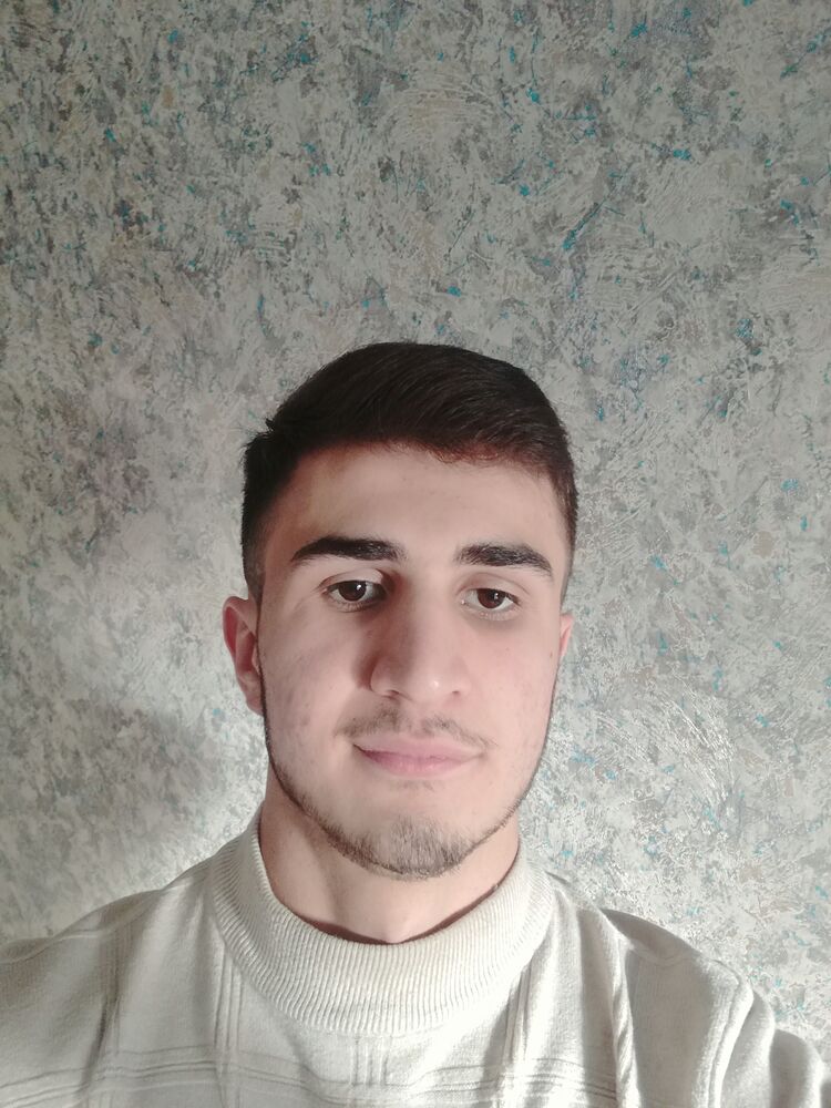  ,   Emonuel, 25 ,   ,   