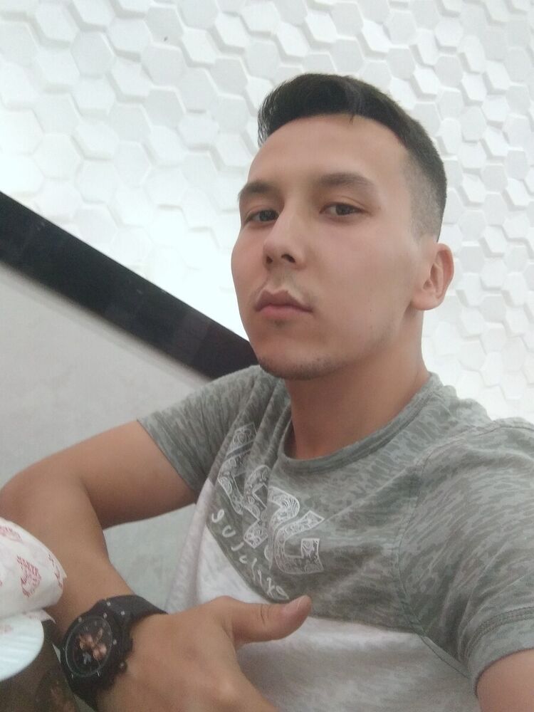 21098547  Murod, 27 ,    