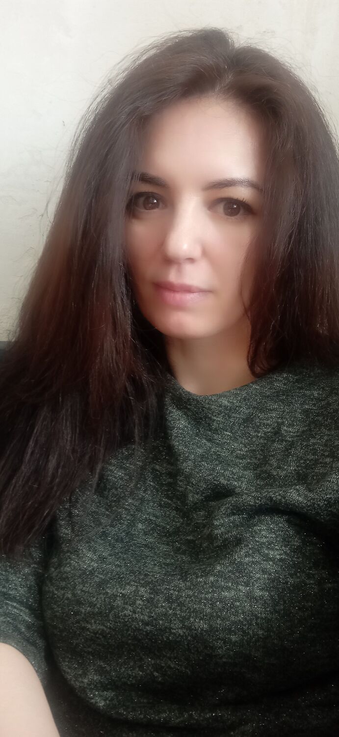  ,   Karmen, 40 ,   c 